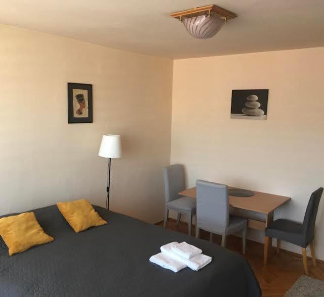 Nexus Center Apartment Miercurea Ciuc Exterior photo