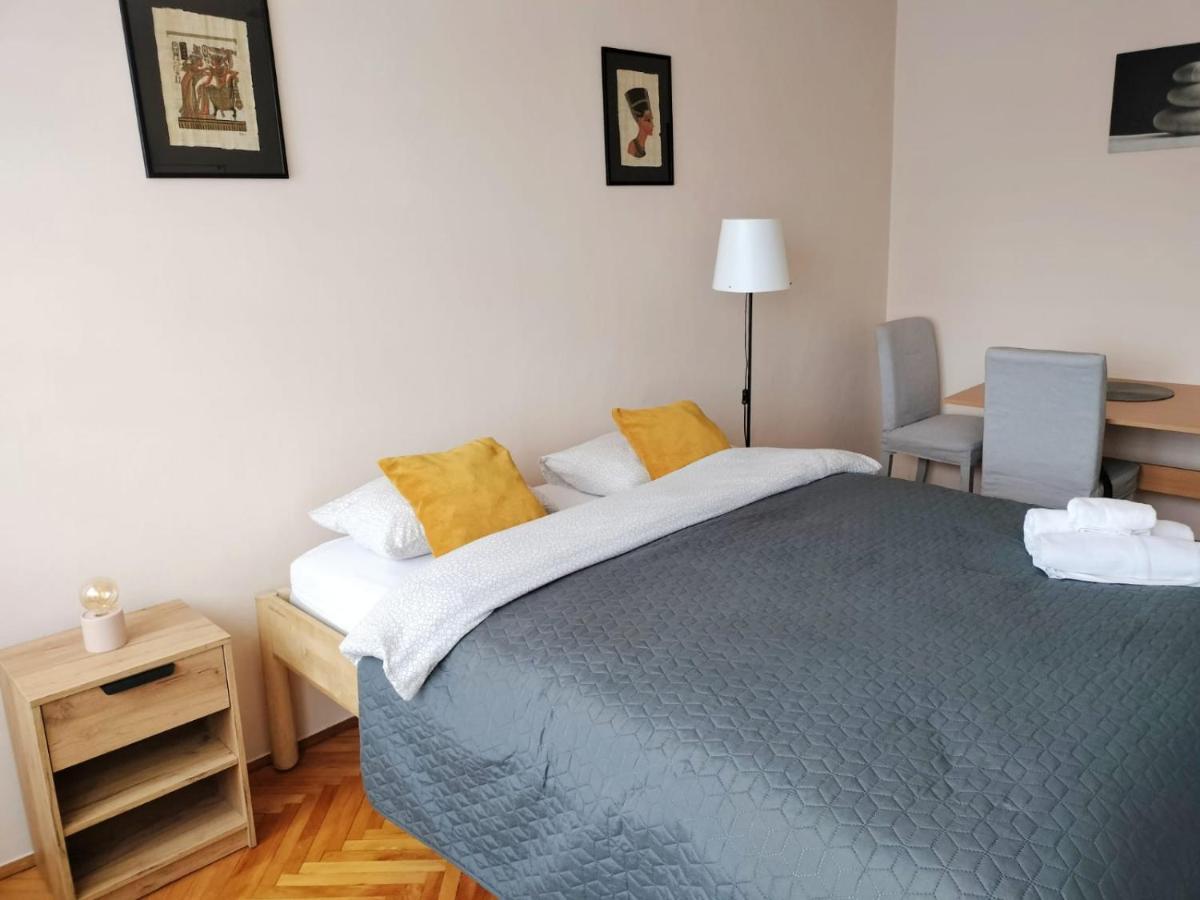 Nexus Center Apartment Miercurea Ciuc Exterior photo